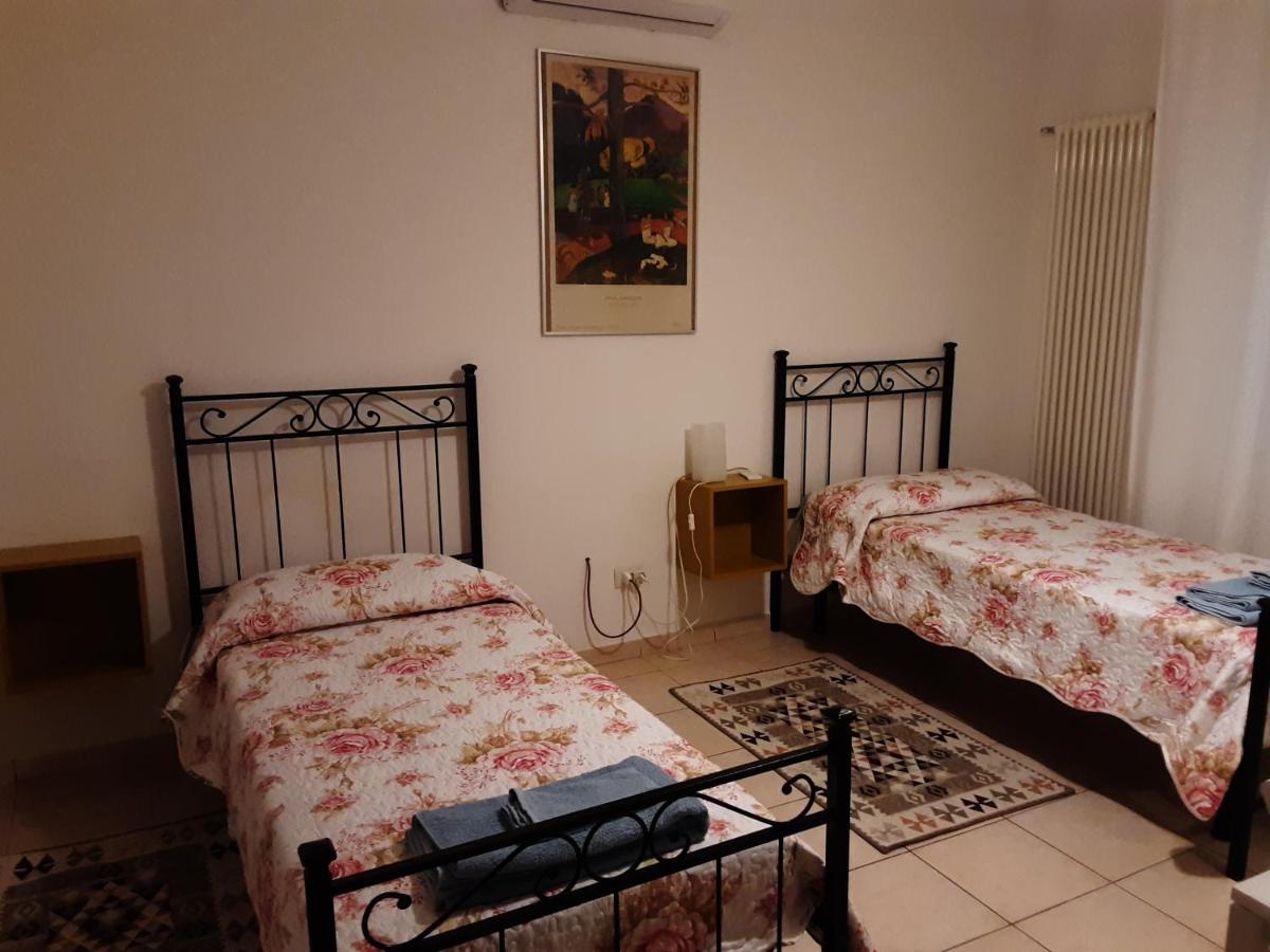 Locazione Menini - Appartamento Zona Stazione بادوفا المظهر الخارجي الصورة